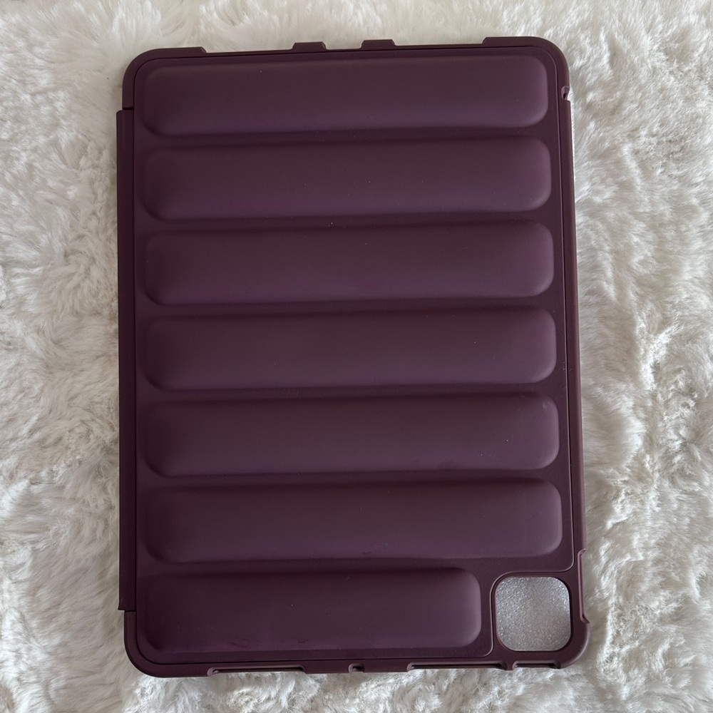 iPad Air and IPad Pro 11 Purple Tablet Case